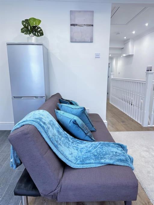 Stylish 2 Bed Flat In The Heart Of Lewisham Apartment London Exterior photo